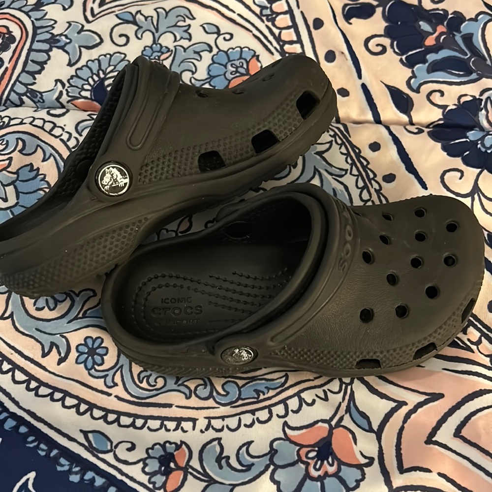 Size 11C boys crocs.